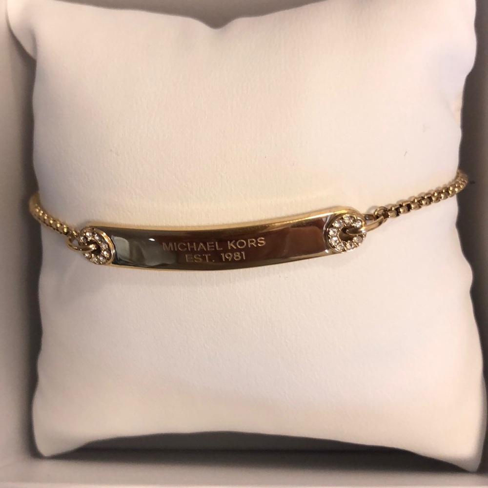 NWT Michael Kors gold bracelet, diamond accents